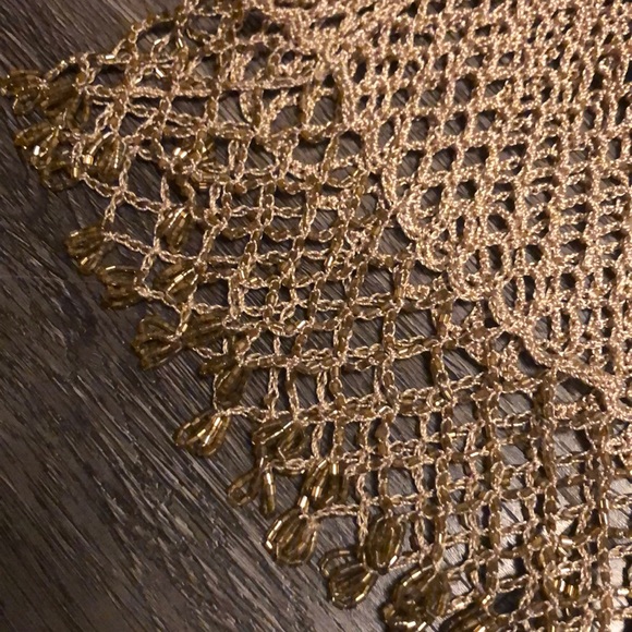 Beaded golden dtess - Picture 3 of 6
